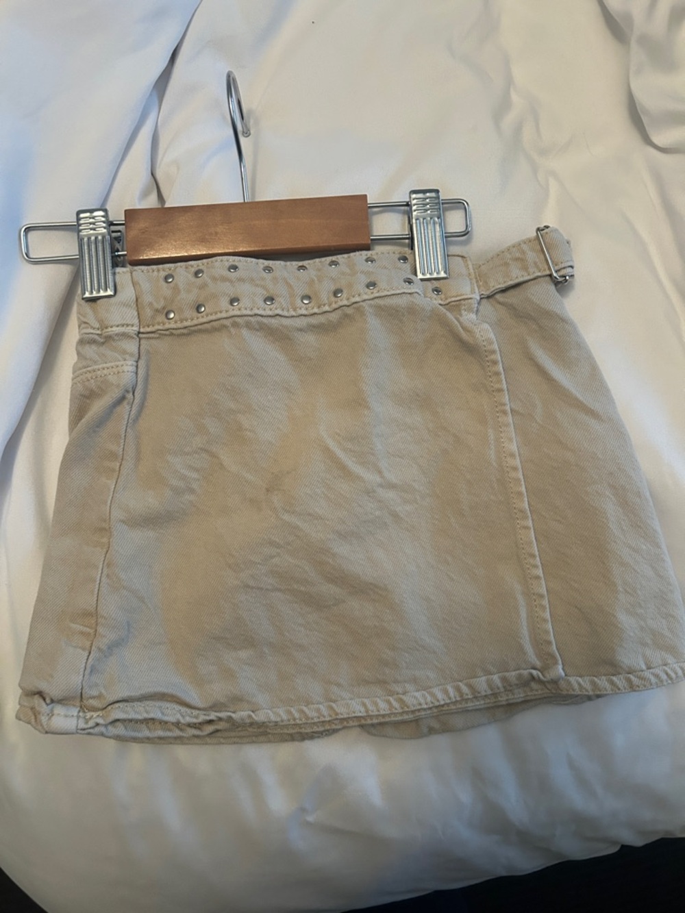Zara kids denim skirt with Stud Detail size 4